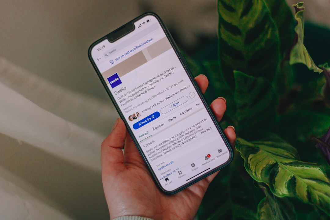40 Referral Email Subject Lines That Get Opened (With Examples)