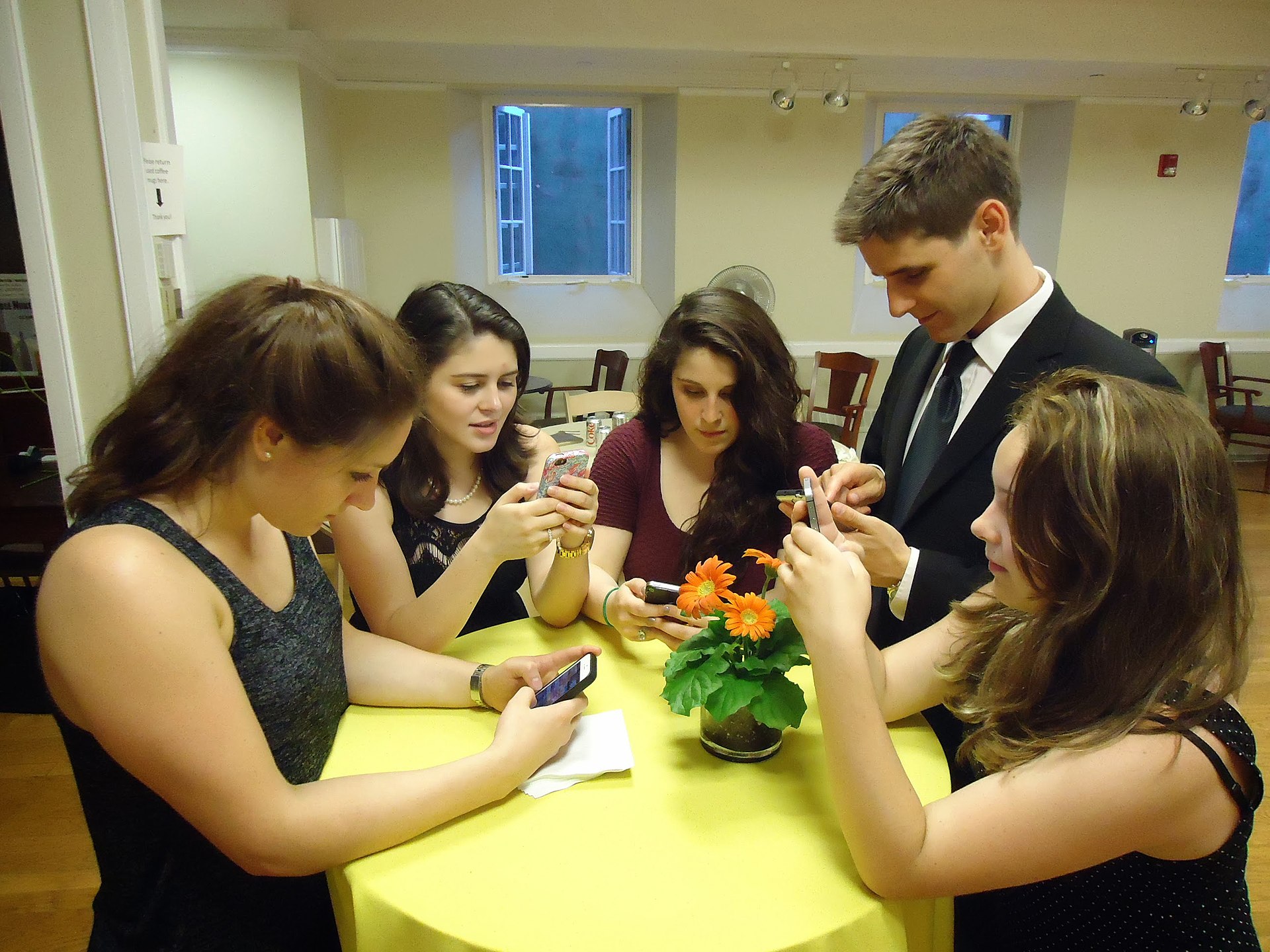 SMS marketing for customer retention