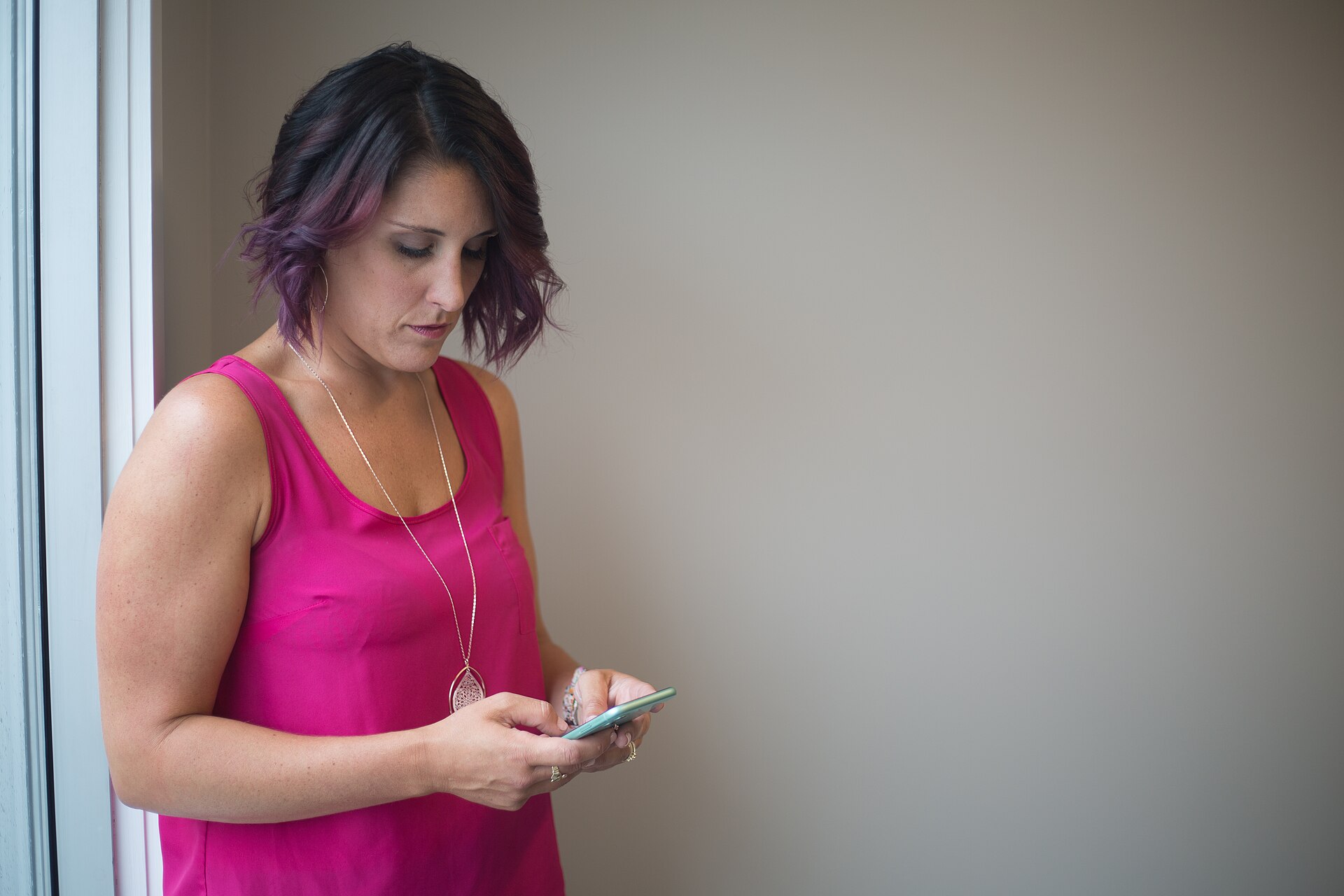 How to Use SMS Marketing to Improve Customer Retention