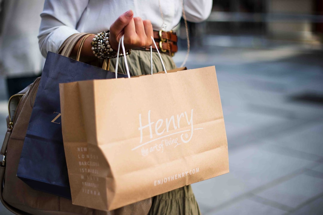 Increasing Average Order Value with Loyalty Rewards