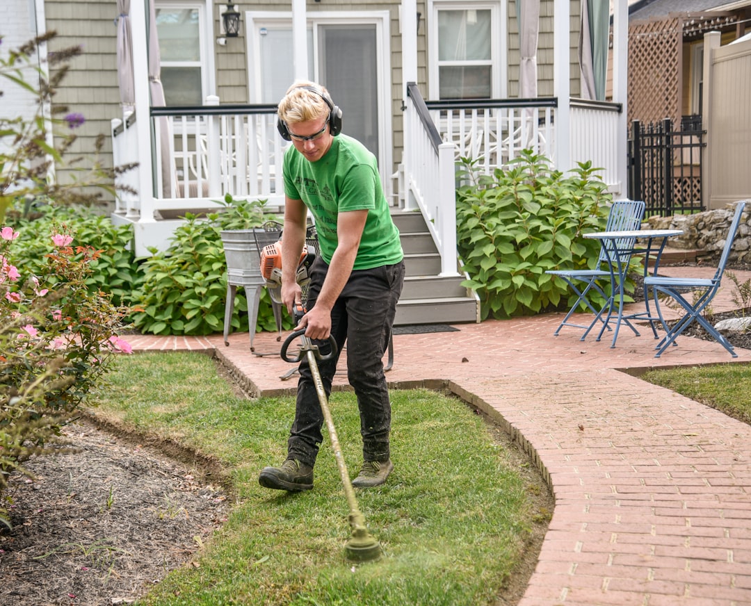 Landscaping and lawn care referral programs