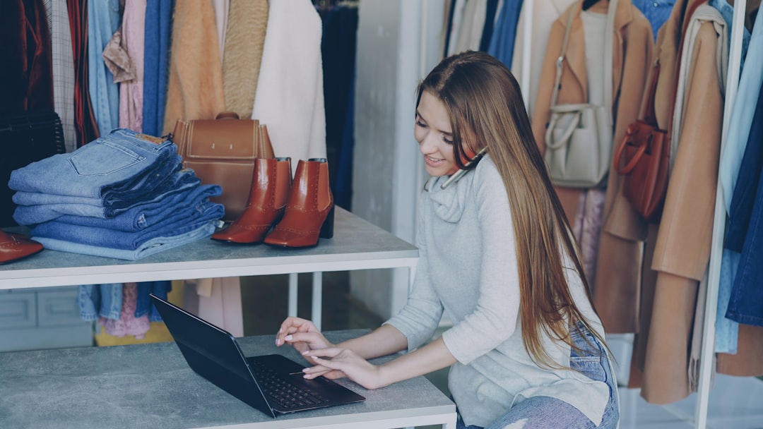 Marketing a brand-new business with no money