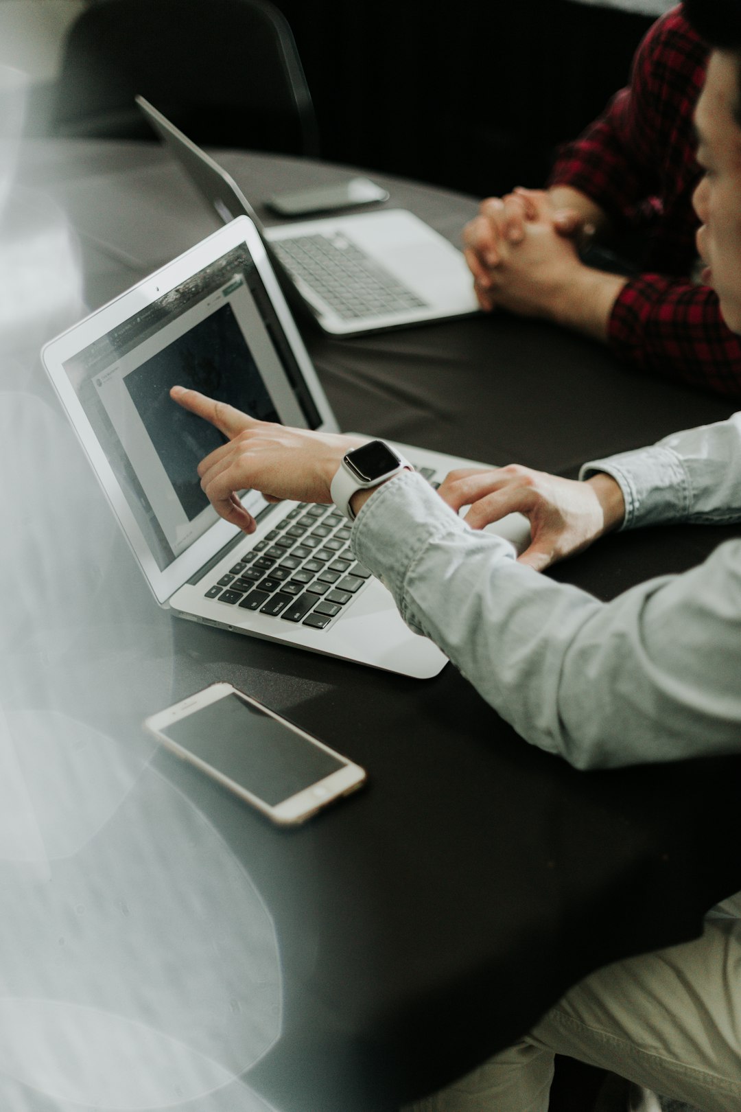 Referral Marketing vs. Influencer Marketing