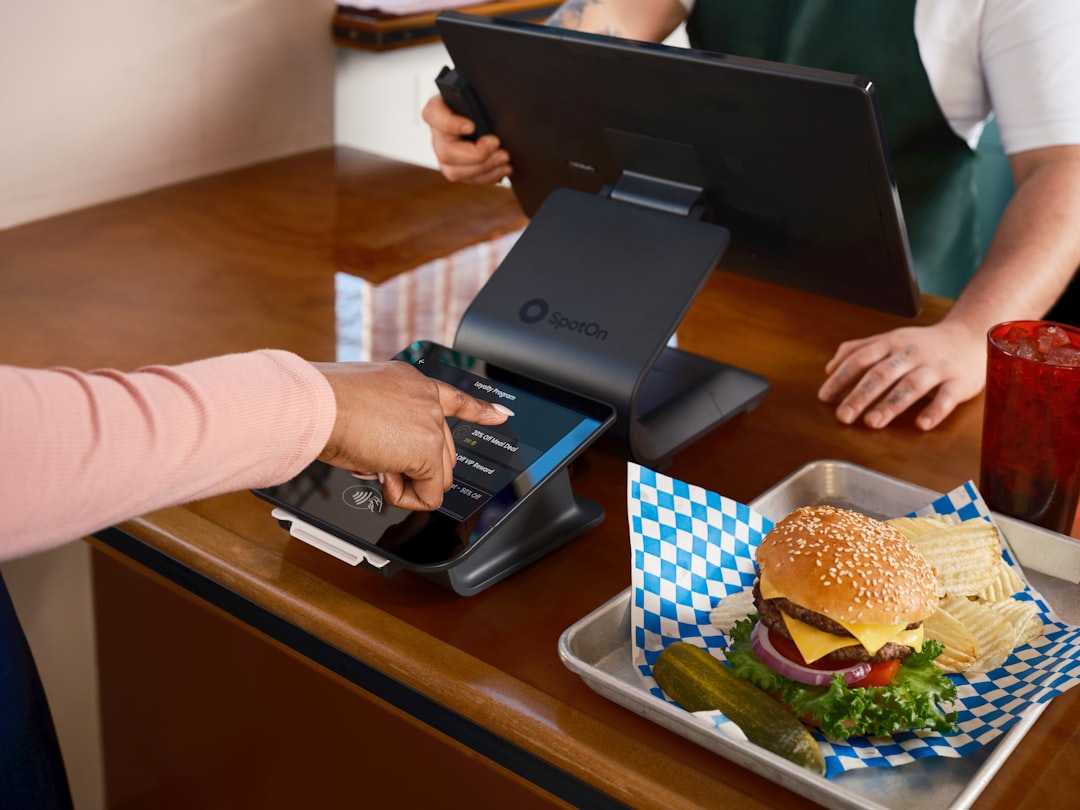 Referral Program vs. Loyalty Program