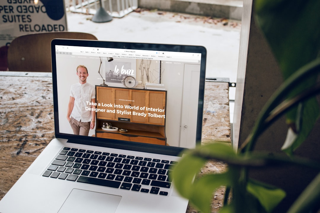 Social proof for low-traffic websites